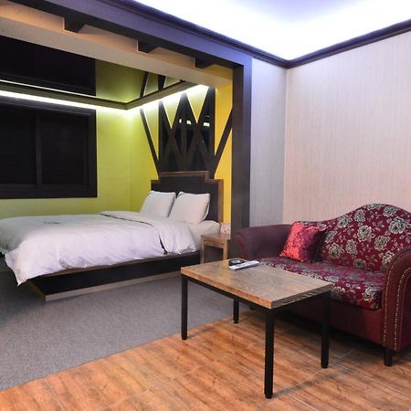 Daegu Mellow Motel Extérieur photo