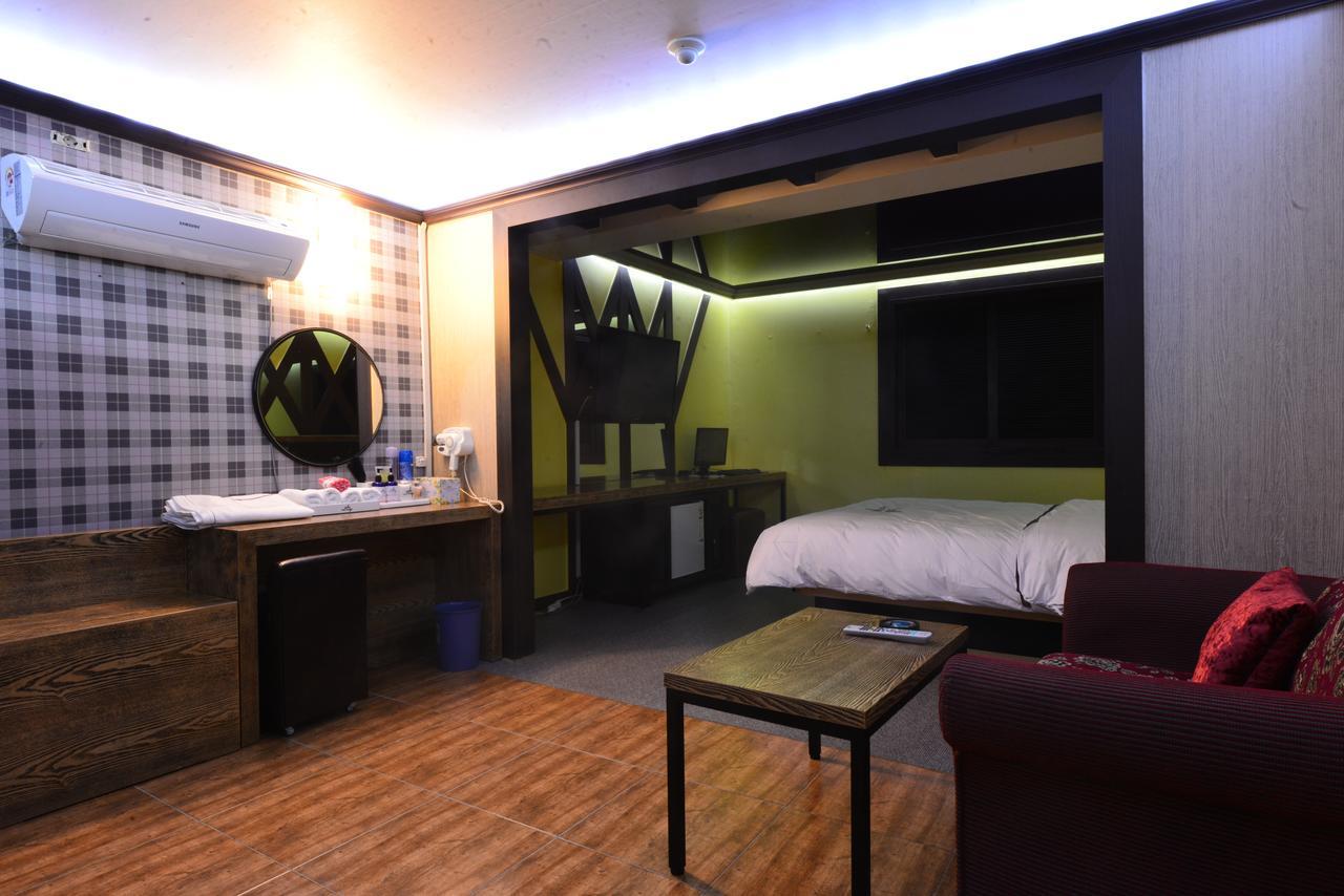 Daegu Mellow Motel Extérieur photo